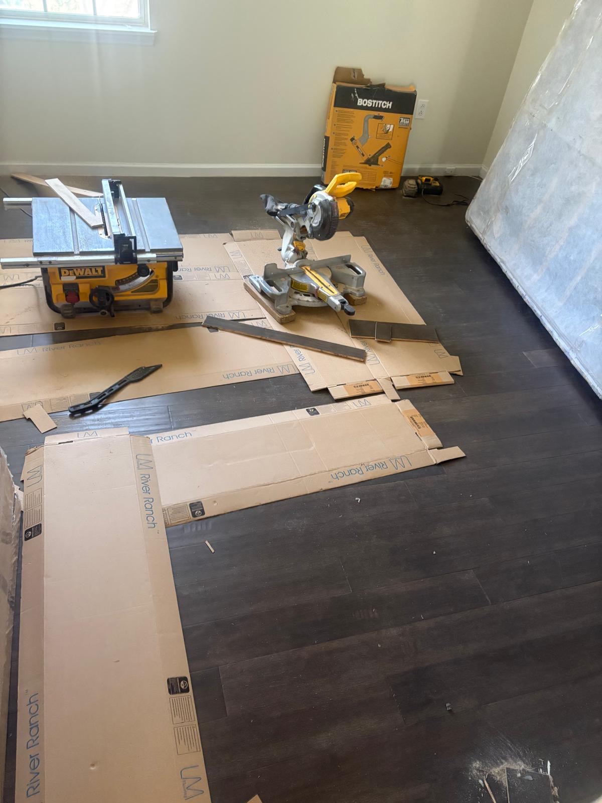 Staircase Kannapolis 6 046cd930-f1a6-465b-ae5d-d74ef7f7794d