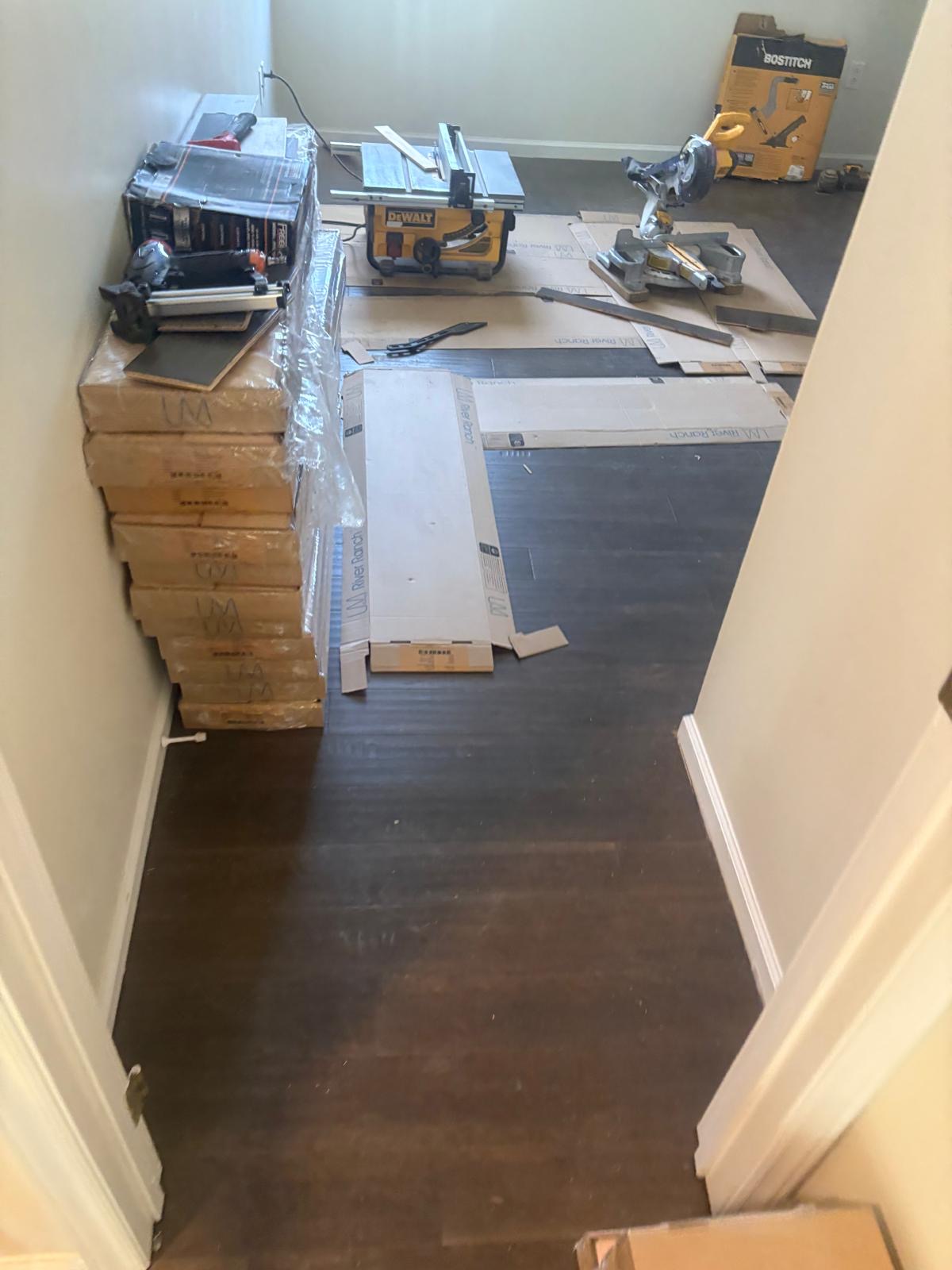 Staircase Kannapolis 5 a7945735-47b0-421e-b77b-108963414d76